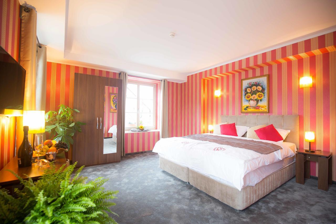 Hotel Baeren Rupperswil Bagian luar foto