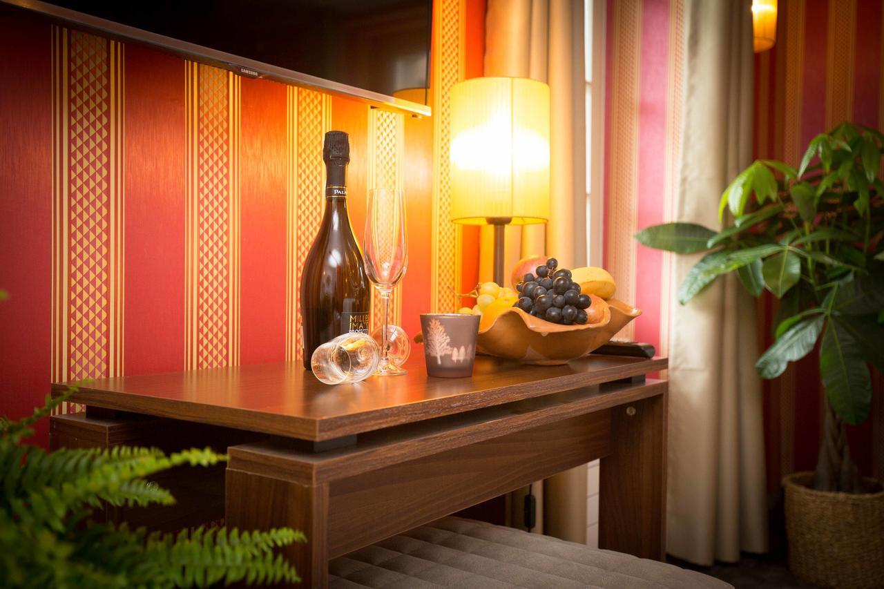 Hotel Baeren Rupperswil Bagian luar foto