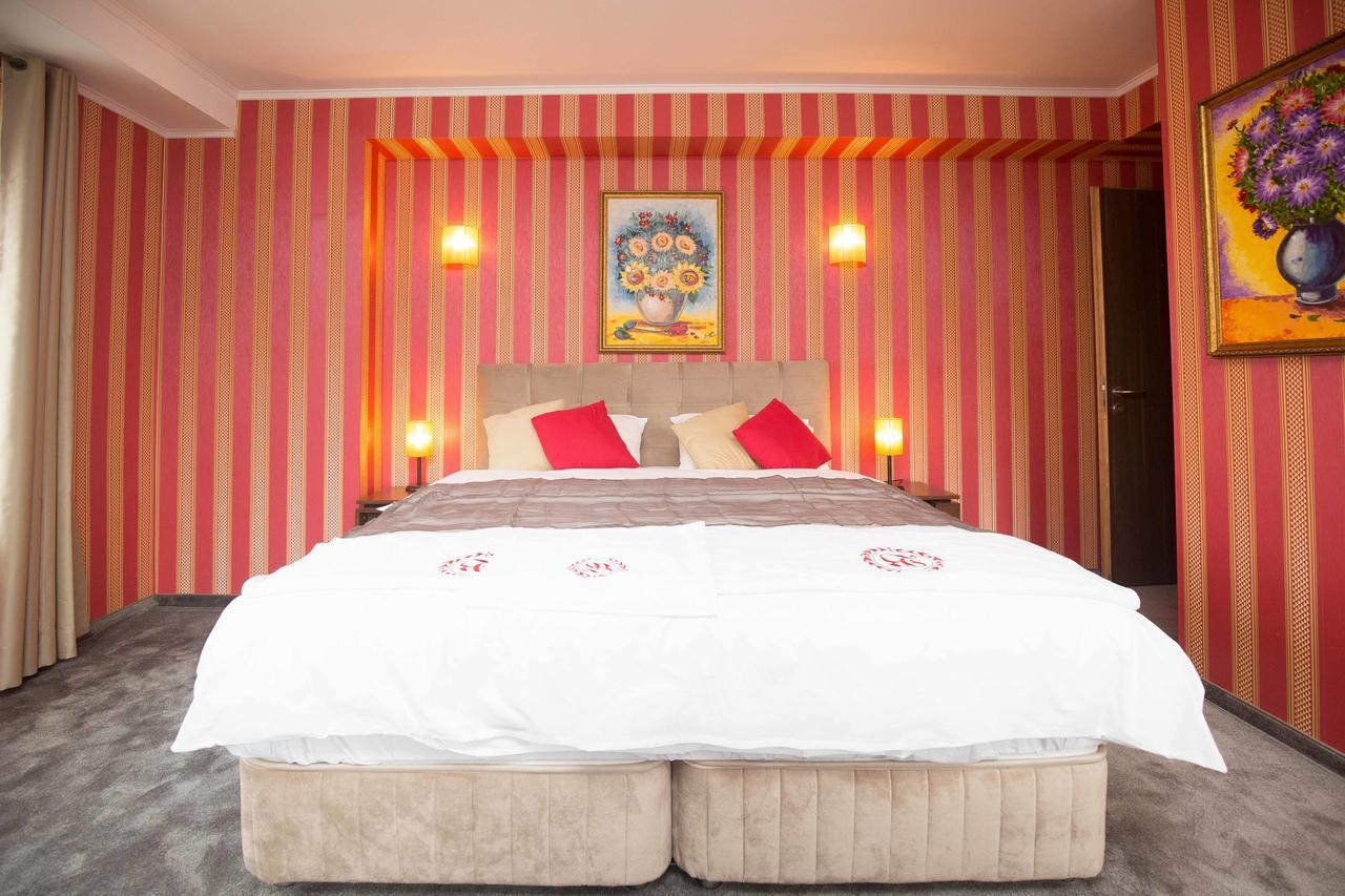 Hotel Baeren Rupperswil Bagian luar foto