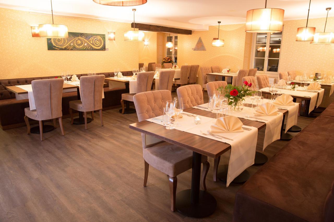 Hotel Baeren Rupperswil Bagian luar foto