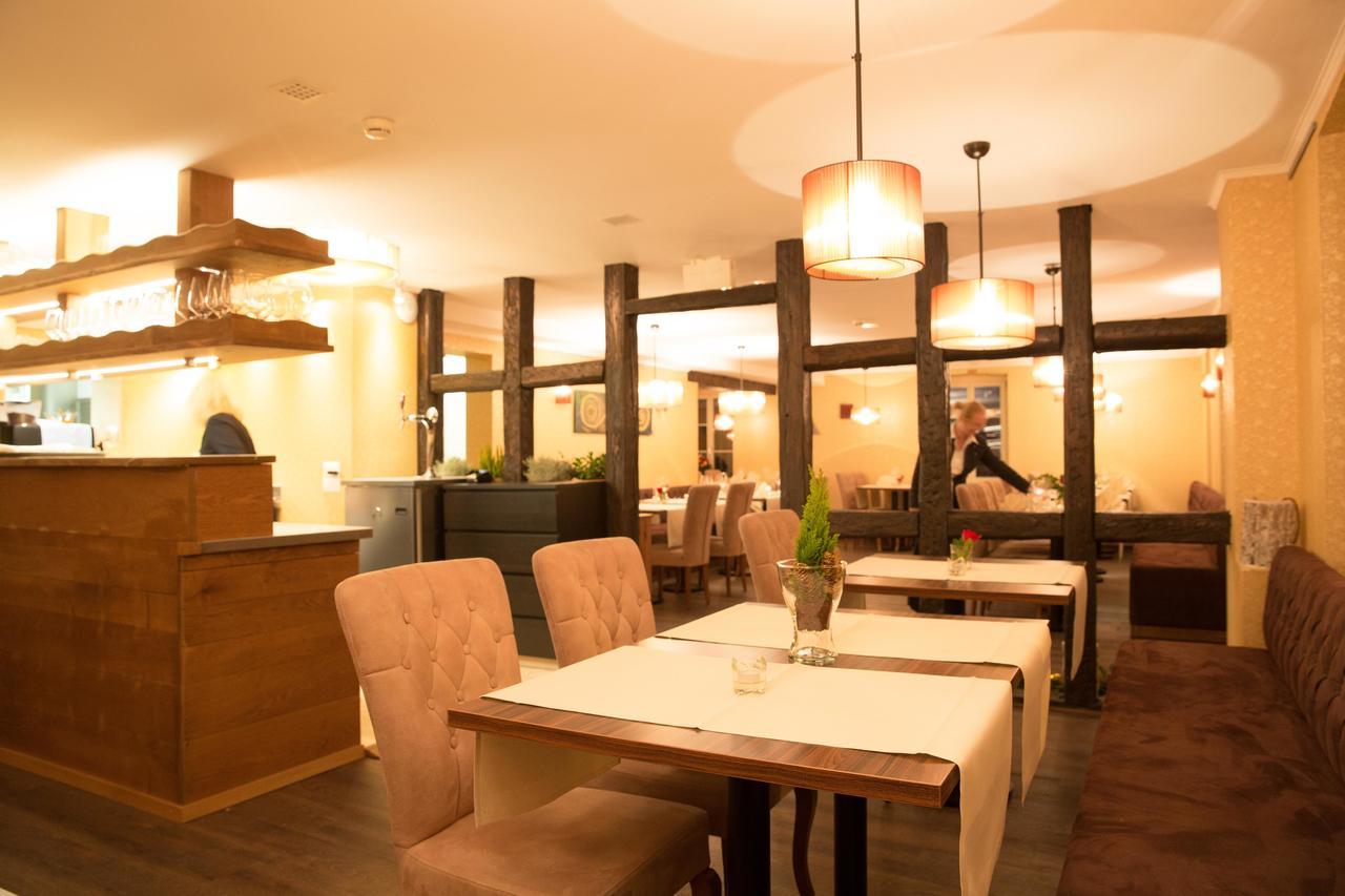 Hotel Baeren Rupperswil Bagian luar foto